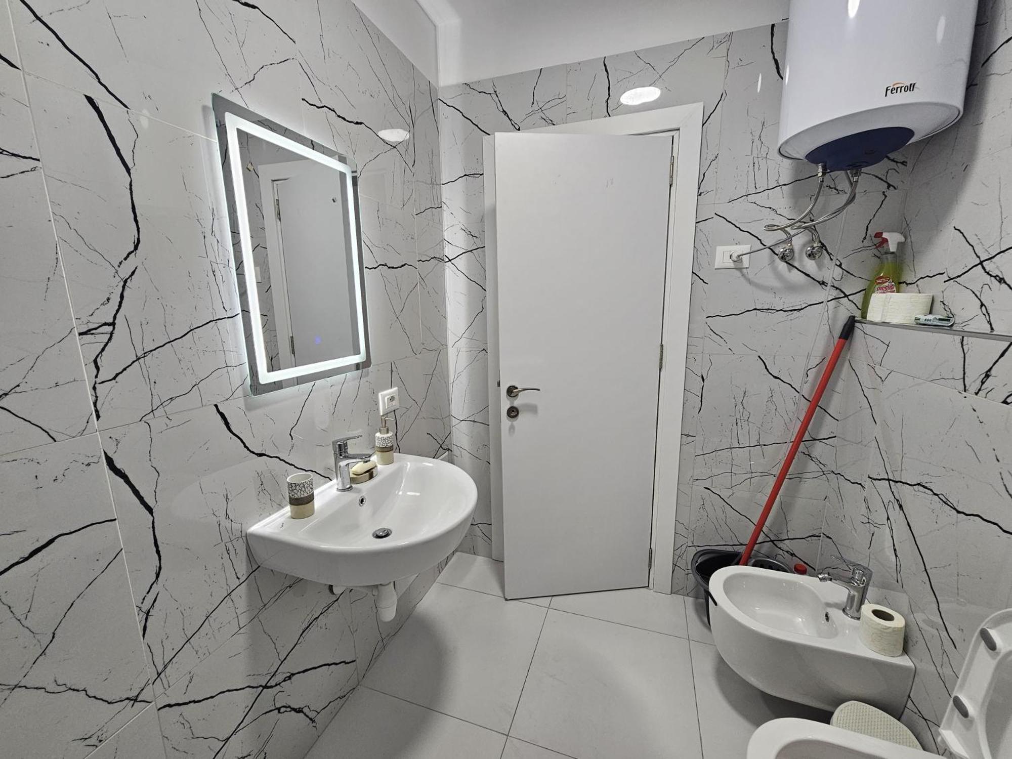 Valentino Zirkon Appartement *